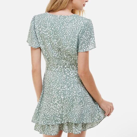 Emerald Sundae Jr. Short Sleeve Dots Fit + Flare Tiered Short Mini Dress Size 9 - Picture 2 of 8